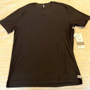 Black Vuori Men’s Strato Tech T